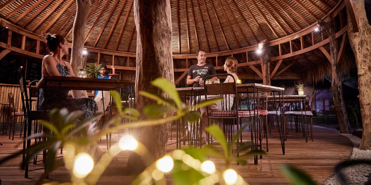 Pearl Beach Resort Gili Asahan Buitenkant foto
